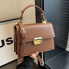 美拉德復古手提包包女秋冬2023新款單肩包高級質感休閒腋下郵差包 歷史價格詳細信息