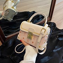 夏季洋氣小包包2023新款時尚銀色腋下小方包高級感女士小眾斜挎包 歷史價格詳細信息