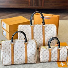 Connie代購#Fendi抽繩雙肩包男女同款FF抽繩縮口後背包 大容量書包 34.44cm 歷史價格詳細信息