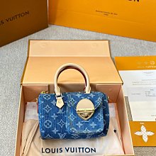 Leann代購~2024新款時尚百搭印花女包變色皮郵差包復古單肩斜挎包 25*19cm 配盒 歷史價格詳細信息