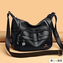包包女新款女單肩包中年軟皮寬肩帶斜挎包枕頭包休閒包外出包收納包旅行包『SD16056』『愛衣閣』 歷史價格詳細信息