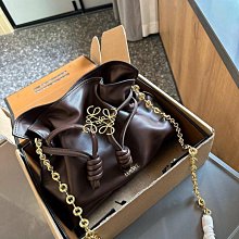 【福利品】LOEWE ANAGRAM 金屬LOGO釦式三折零錢短夾.黃 歷史價格詳細信息