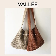 【優選】新款韓版潮流男包 休閒單肩斜挎包 戶外運動胸包 街頭大容量潮包 歷史價格詳細信息