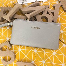 貝爾尼斯｛BERNIS}荔枝紋牛皮/方塊夾心拉鍊小方包 歷史價格詳細信息