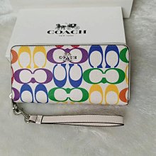 【COACH】老花彩虹系列織布拉鏈手掛式長夾(卡其/米白) 歷史價格詳細信息