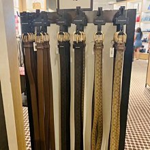 空姐代購 COACH 彩虹漸變色 獨角獸掛件 鑰匙扣 羽毛掛飾 鑰匙圈 款式精美男女通用 搭配任何包包都超美 必備單品 歷史價格詳細信息