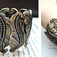 歐美名媛感時尚花紋木耳邊V領拼接連袖長上衣(紅M-3L)-U562熊衣褲語 歷史價格詳細信息