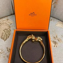 HERMES 經典Silk IN COMPACT 小牛皮拉鍊絲巾短夾 (gris misty / beige marfa / prunoir) 歷史價格詳細信息