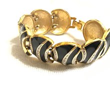 MONET Mixed Lot PEARL Costume Jewelry Necklaces 3 Pieces 歷史價格詳細信息