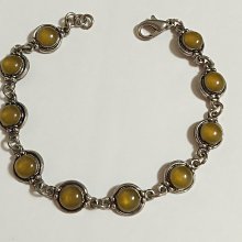 黃色圓點點透膚雪紡米白色短袖長版襯衫 點點米白色雪紡透膚襯衫 大尺碼上衣 大尺碼襯衫 二手女衣 二手女裝 原味衣櫃 歷史價格詳細信息