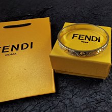 Fendi 滿版 女款 外套 男女都可穿 歷史價格詳細信息