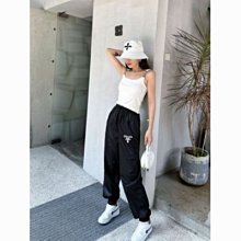 春夏新款矽膠隱形胸罩小胸聚攏婚紗上託防滑胸貼禮服乳貼無痕 歷史價格詳細信息