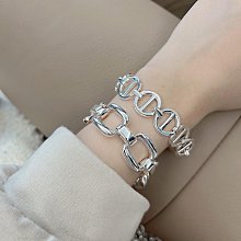 小眾設計皮帶扣大容量包包2023春夏新款油蠟皮百搭帥氣單肩斜挎包 歷史價格詳細信息