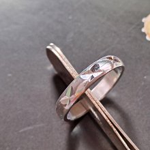 【開運如意閣】胸墜.吊飾-925純銀立體如意鎖片-長命富貴.鳳凰圖-下方3個銀鈴鐺-長寬厚28*21*8mm附紅色中國繩 歷史價格詳細信息