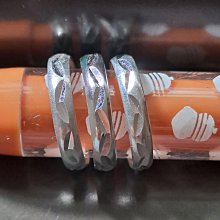 【開運如意閣】胸墜.吊飾-925純銀立體如意鎖片-長命富貴.鳳凰圖-下方3個銀鈴鐺-長寬厚28*21*8mm附紅色中國繩 歷史價格詳細信息