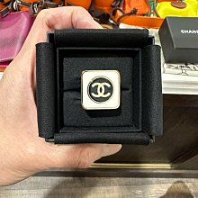 二手真品 CHANEL CF系列 珠光粉色 woc 鏈條單肩包 斜跨小包  現貨+預購 歷史價格詳細信息