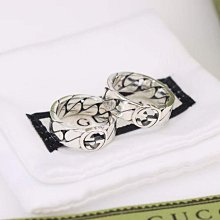 款式：古馳Gucci滿印提花羊毛毛衣顏色：圖片色尺碼：S-XXL面料：羊毛：全套無性別區分 男女同款 NO15919 歷史價格詳細信息