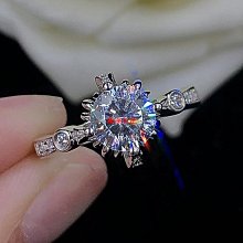 戒指超閃一克拉莫桑鉆石戒指女群鑲公主方鉆戒925銀輕奢高質感 歷史價格詳細信息