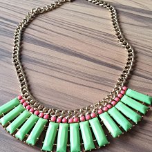 D003 {崙頂傳統原木家具行}~柳安實木小高腳四角椅    多張有優惠 歷史價格詳細信息