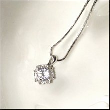 近全新優質品 RIFLE 同 ONIARAI 鬼洗 內華達 落雷洗色 骷顱徽章 直筒牛仔褲 32腰 歷史價格詳細信息