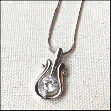 近全新優質品 RIFLE 同 ONIARAI 鬼洗 內華達 落雷洗色 骷顱徽章 直筒牛仔褲 32腰 歷史價格詳細信息