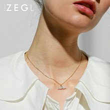 【魚魚】輕奢ins北歐化妝刷梳子桶收納電動牙刷架桌面美妝刷具眉筆收納盒 歷史價格詳細信息