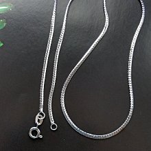 【開運如意閣】胸墜.吊飾-925純銀立體如意鎖片-長命富貴.鳳凰圖-下方3個銀鈴鐺-長寬厚28*21*8mm附紅色中國繩 歷史價格詳細信息