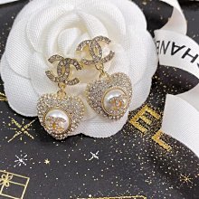 【少女館】新款Ch*el項鏈小香家雙C小方形貝母項鏈氣質鎖骨鏈脖鏈頸鏈吊墜粗項鏈法式choker項鏈首飾 珠寶 飾品WC 歷史價格詳細信息