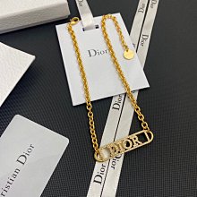 【少女館】新款芬迪戒指Fendi經典F字母 滿鑽 戒指精緻大方鏤空圖案鑲鑽戒指情侶對戒指環手飾WDF109 歷史價格詳細信息