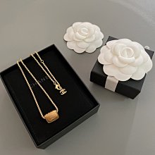 【少女館】新款Ch*el項鏈小香家雙C小方形貝母項鏈氣質鎖骨鏈脖鏈頸鏈吊墜粗項鏈法式choker項鏈首飾 珠寶 飾品WC 歷史價格詳細信息