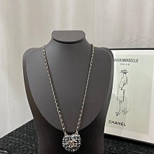 熱銷新款 CH 秋冬新款 電繡菱格休閑鞋/小白鞋 35-40碼 明星大牌同款服裝包包 歷史價格詳細信息