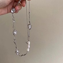 （特賣）金屬骨架鐵扇子男女防身鋁合金折扇白色帶流蘇古風隨身便攜天 歷史價格詳細信息