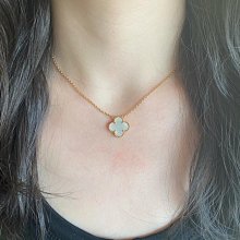 vca四葉草梵克雅寶 二十花項鏈 20花 藍瑪瑙長鏈毛衣鏈注意出貨識貨的人還是很多的，超級重工的款式 無縫鑲 NO14275 歷史價格詳細信息