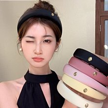 海上雲頂世界 Resorts World At Sea 二層零錢包 二層零錢袋 雙層零錢包 雙層零錢袋 黑色 皮革 拉鍊 歷史價格詳細信息