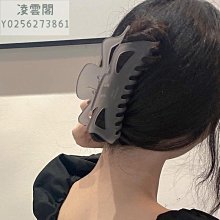 韓國簡約蝴蝶結抓夾 後腦馬尾夾鯊魚夾 成人髮夾頂夾 網紅優雅頭飾 霧面大髮夾 洗澡頭髮抓夾 磨砂髮飾大嘴夾 固定頭髮夾子 歷史價格詳細信息