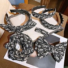 新款寬邊韓國時尚洗臉印花交叉打結髮箍頭飾髮卡簡約氣質女士頭箍 歷史價格詳細信息