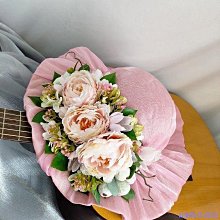 檸檬飾品小屋【包您喜欢】 秋冬手提包包女 2023新款 高級感後背包 復古尚勤 斜跨斜背包 歷史價格詳細信息