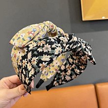 女童甜美氣質花朵刺繡洋裝 短袖洋裝 小童洋裝 女童洋裝 寶寶洋裝 女童連衣裙【蘋果小舖】(MI) 1806 A7 歷史價格詳細信息