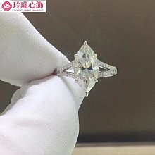 莫桑鑽裸石 極白克拉方形雷迪恩莫桑鑽裸石  5.5×5.5mm實物更美更閃更透帶GRA證書獨立腰碼 可代 歷史價格詳細信息