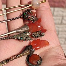 ①老纏絲瑪瑙手串，包漿醇厚，上手反油，實物拍攝，品相如圖，標價 歷史價格詳細信息