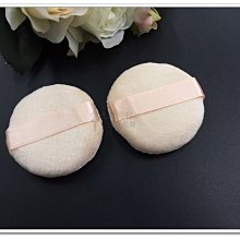 蜜粉撲【小麥購物】24H出貨台灣現貨【D067】蜜粉 粉餅 粉撲 美妝 化妝 粉底 遮瑕 美妝用具 打底 修容 植絨粉撲 歷史價格詳細信息