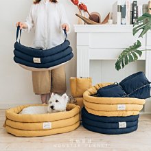 怪物 ~ 笭菁 著 ~二手小說 ~ 1 本 ~ 大約七~八 成新 ~ 歷史價格詳細信息