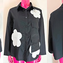 鴨米衣舖中大尺碼拼布白花朵雙袋樣黑色薄棉麻布長袖外衫/襯衫~秋裝 價格比較,價格查詢,歷史價格詳細信息