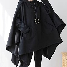 女人衣櫥㊕秋裝小資歐美版型簡約大地色 淺卡其/深焦糖色胸口袋單排釦 垮肩長袖連帽垂帶臀長上衣帽T風衣外套 大尺碼超大胸108-148.C785♥ 歷史價格詳細信息