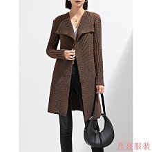 熹熹服裝三宅褶皺  時尚套裝女  秋夏大尺碼不規則t恤上衣+長款撞色半身裙  顯瘦兩件套裙 歷史價格詳細信息