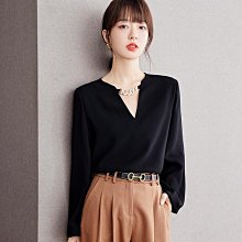 【歡迎光臨】實拍雪紡衫女2023秋季新款緊身洋氣時尚上衣碎花收腰小衫 歷史價格詳細信息