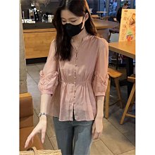 【歡迎光臨】設計感小眾2023夏季新款輕熟V領法式短袖襯衫女通勤簡約氣質上衣 歷史價格詳細信息