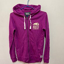 ROOTS  二款顏色  型男必備復古造型外套  皆為XS 尺寸 (全新/現貨) 下殺84折 特價:2500元 歷史價格詳細信息