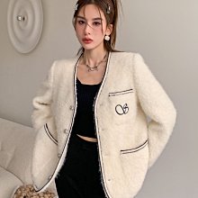 『新品』描金邊牡花纏花 明制漢頭飾發冠旗袍髮飾成品蝴蝶鳳尾蝶髮釵  露天市集  全臺最大的網路購物市集  露 歷史價格詳細信息