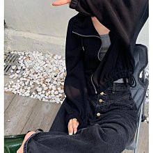 Air麗人穿搭&設計款 uustudio 小眾 小包 小方包 塗鴉 字母印花 手提 帆布包 斜背包 黑 歷史價格詳細信息